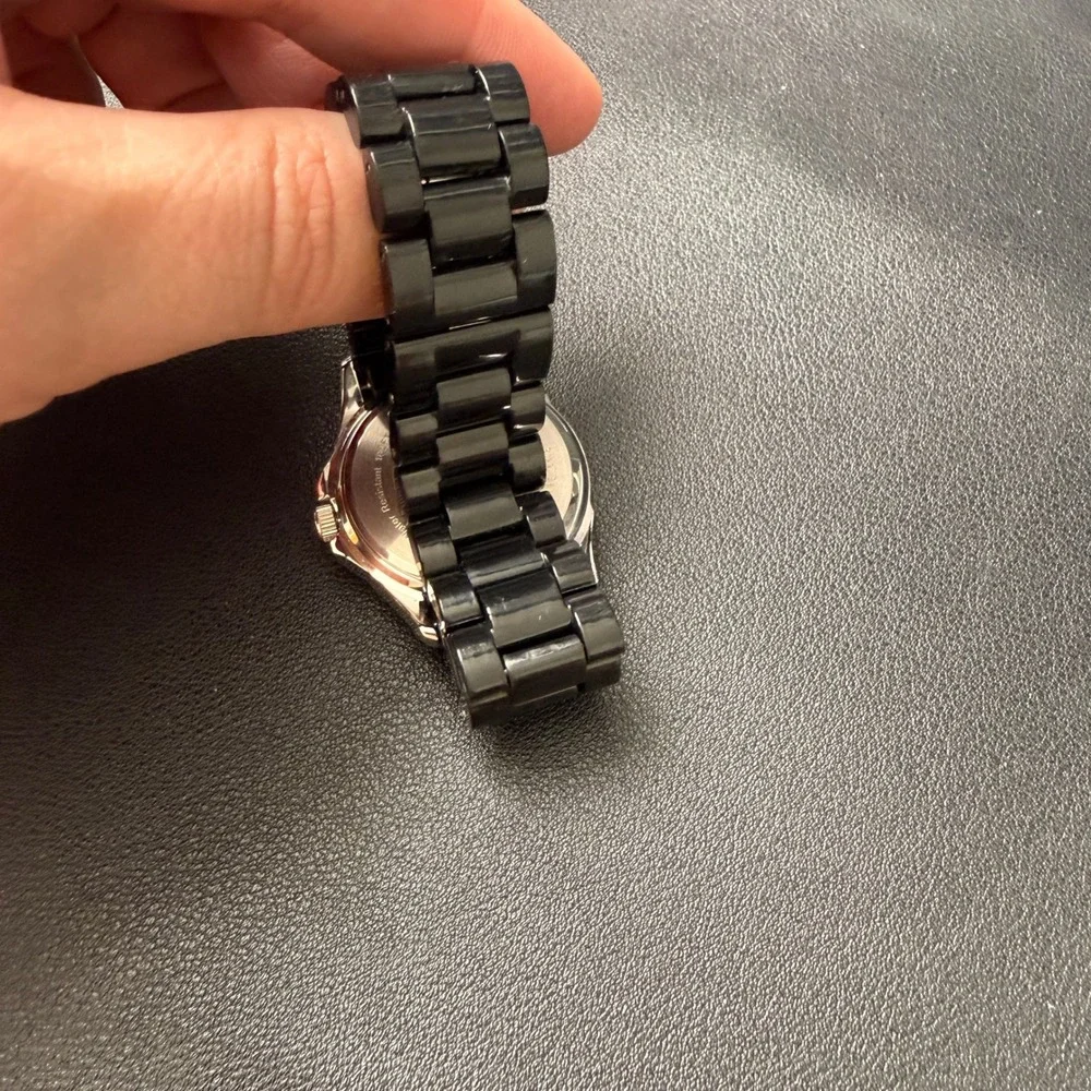 Armitron Now‎ 75/3935SV Women's Silver Tone Quartz Black Band Watch New Battery